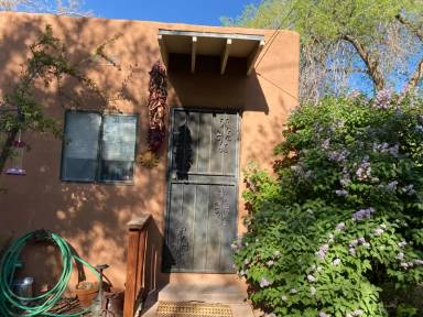 Main picture of 1010 Lopez St
