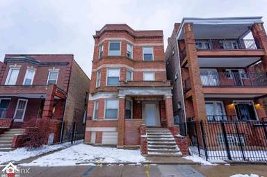 Main picture of 6112 S Vernon Ave