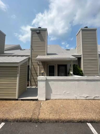 Main picture of 8576 Chesapeake Blvd