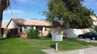 Main picture of 673 Silverwood St