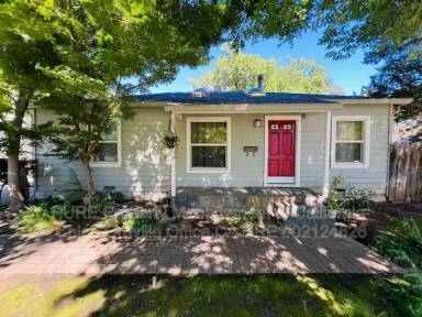 Main picture of 1812 Arbutus Ave