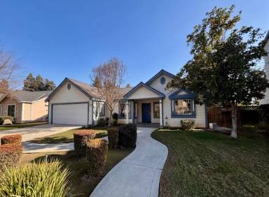 Main picture of 8665 N Cedar Ave
