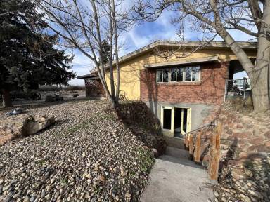 Main picture of 2405 Sunset Dr