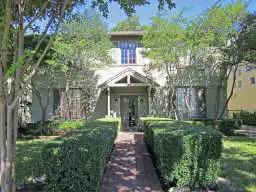 Main picture of 3911 Prescott Ave