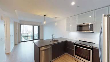 Main picture of 345 Harrison