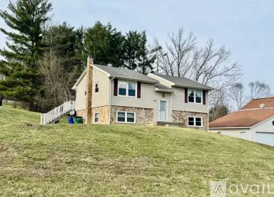 Main picture of 875 Cambria St NW