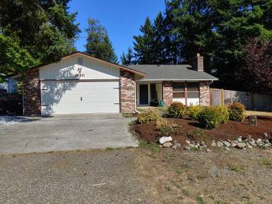 Main picture of 16211 70th Ave E