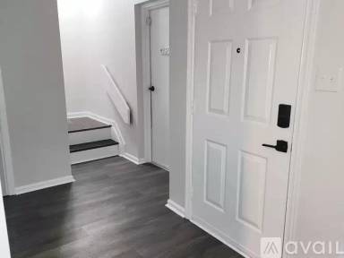 Main picture of 4033 Oak Moss Ct