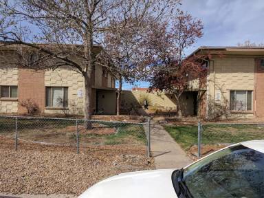 Main picture of 1109 Akron St