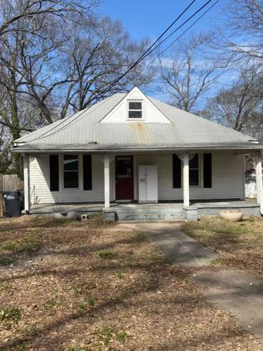 Main picture of 341 Henry St SE