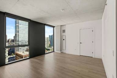 Main picture of 238 W Polk St