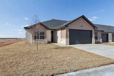 Main picture of BME 10424 Tierra Santa Unit D