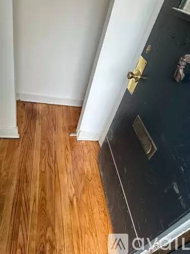 Main picture of 9522 S Vanderpoel Ave