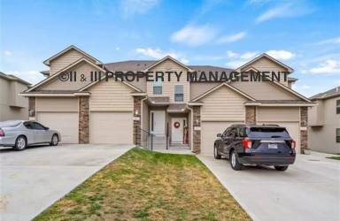 Main picture of 10549 Clubhouse Dr