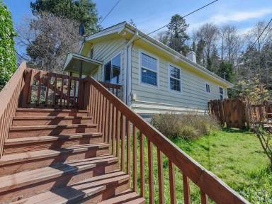 Main picture of 63647 Andrews Rd