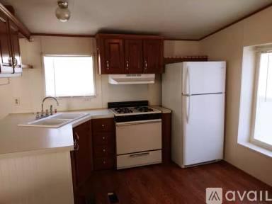 Main picture of 512 Lincoln St