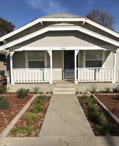 Main picture of 318 W Cameron St