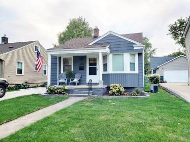 Main picture of 3795 Phillips Ave