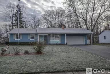 Main picture of 76 Marble Dr