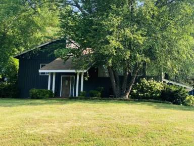 Main picture of 1304 Lyon St