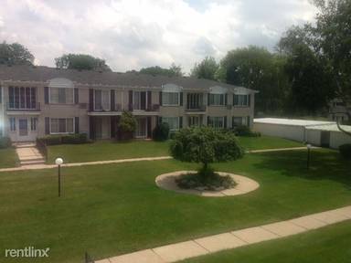 Main picture of 100 W Hickory Grove Rd