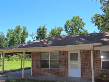 Main picture of 10052 Wooded Way