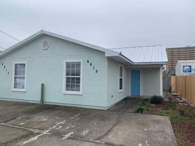 Main picture of 6615 Sunset Ave