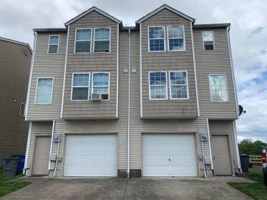 Main picture of 5700 NE 135th Ave