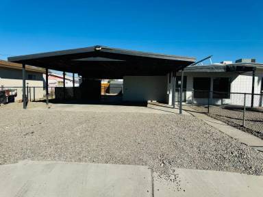Main picture of 1845 Riviera Blvd