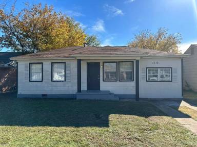 Main picture of 1712 NW Irwin Ave
