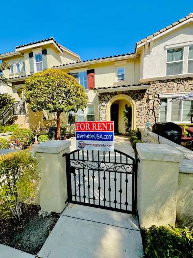 Main picture of 40319 Rosewell Ct