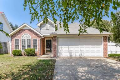 Main picture of 1443 Rochester Dr