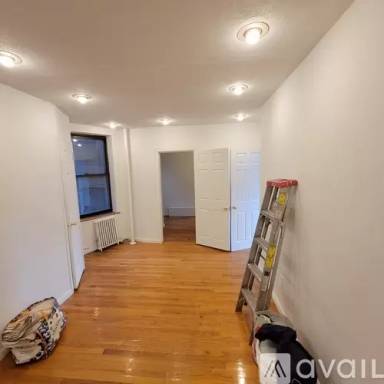 Main picture of 214 1st Ave