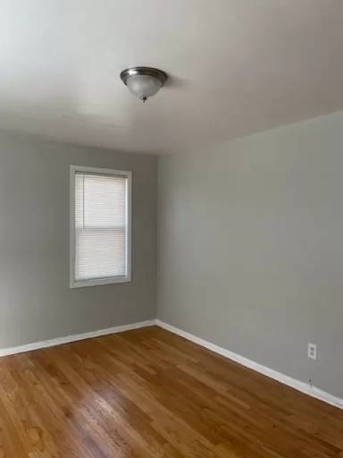 Main picture of 7649 Curtis St