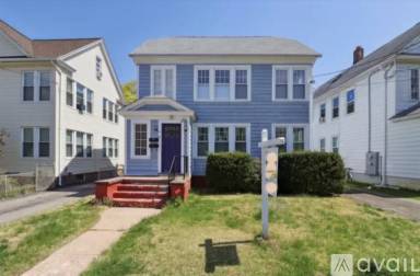 Main picture of 25 Winnett St
