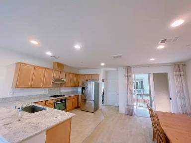 Main picture of 1471 Mercado Way