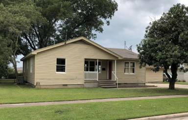 Main picture of 1233 N Wyandotte Ave