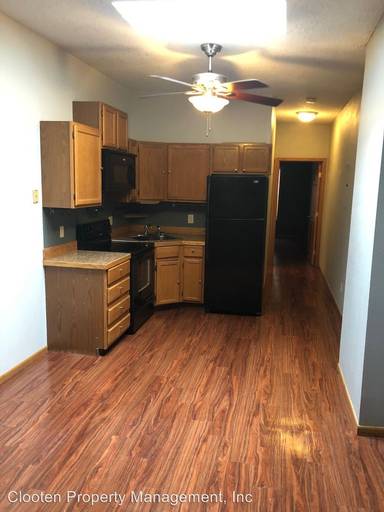 Main picture of 116 1/2 N 5th St