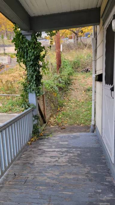 Main picture of 307 Bellevue Hts