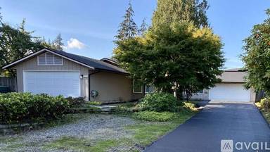 Main picture of 6310 Olympic Dr