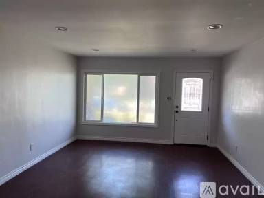 Main picture of 8402 Conklin St