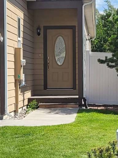 Main picture of 102 Aurich Ave