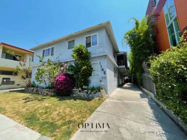 Main picture of 1146 N Formosa Ave