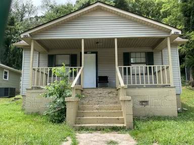 Main picture of 233 N Royal Ave