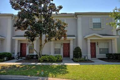 Main picture of 10926 Savannah Wood Dr