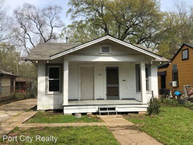 Main picture of 3020 Drexel St