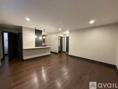 Main picture of 512 W Wrightwood Ave