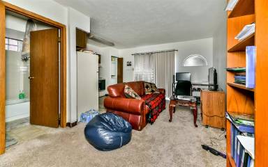 Main picture of 3204 Kennett Sq
