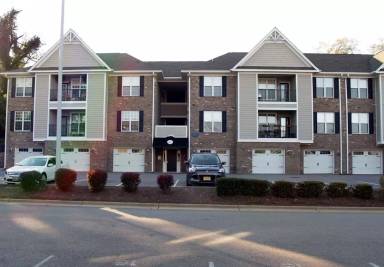 Main picture of 210 Fountainhead Ln