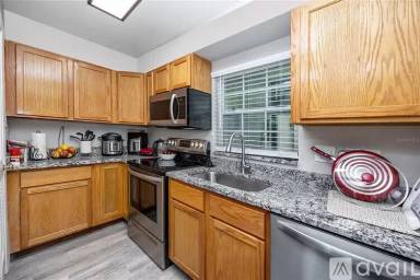 Main picture of 360 N Bayshore Blvd
